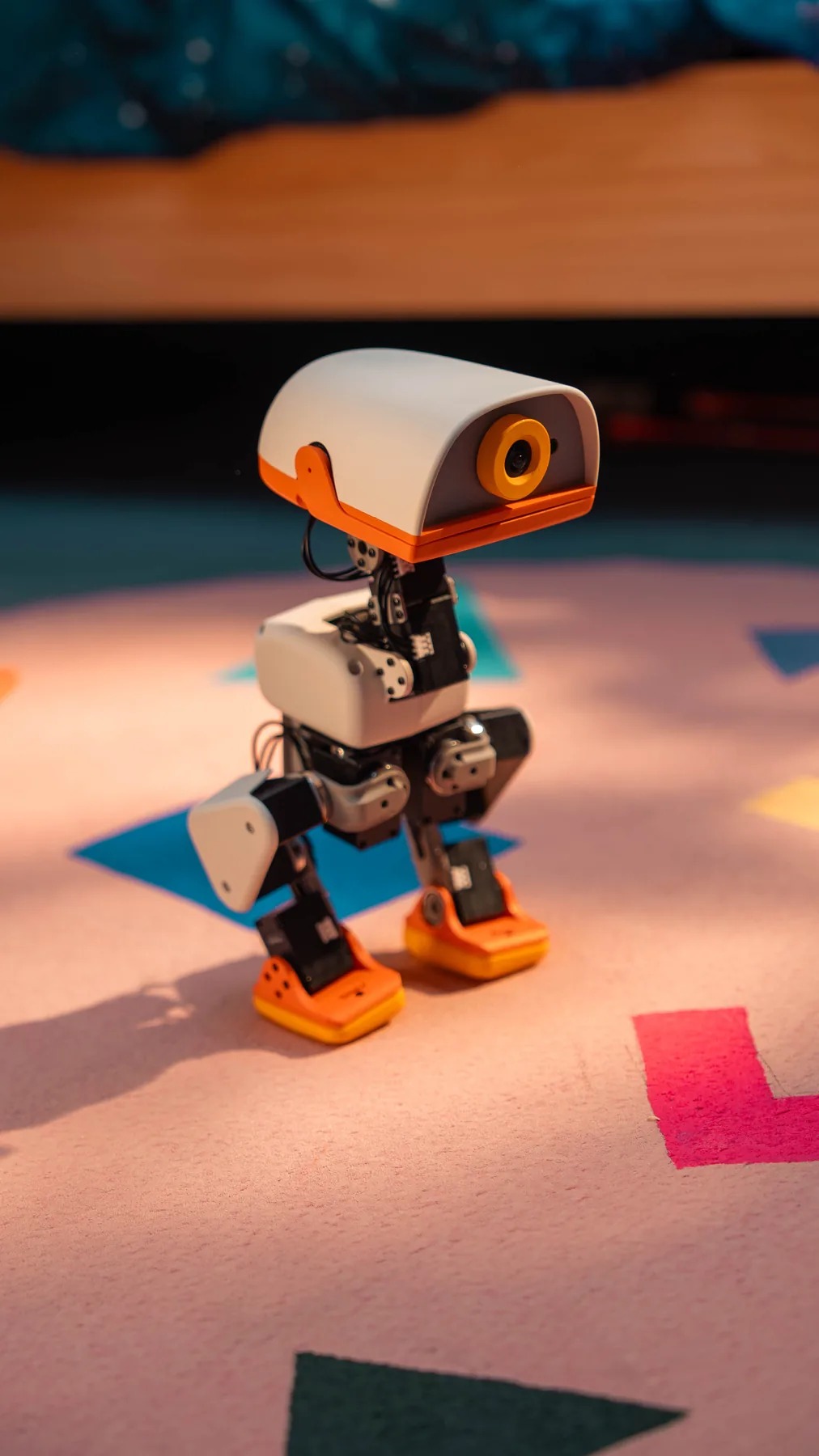 Microduck Made to move · Ready to learn